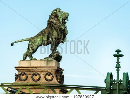 Lion of the Schemerl Bridge in Vienna