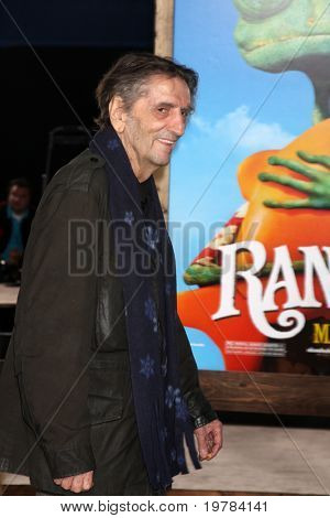 LOS ANGELES - FEB 14: Harry Dean Stanton ankommer til Rango premieren på landsbyen Theater på Februa
