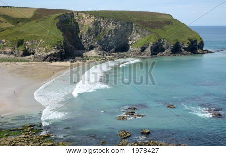 มองที่หาด Portreath และเวสเทิร์นฮิลล์ คอร์นวอลล์ อังกฤษ