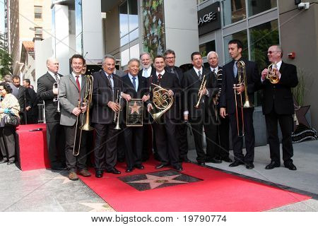 LOS ANGELES - 1. marts: Maestro Zubin Mehta & venner (fra tre forskellige orkestre) deltage i Ho