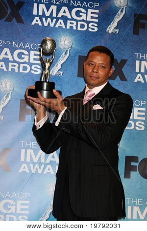 LOS ANGELES - 4: Terrance Howard a 42nd Sajtószoba NAACP Image Awards at kegyhely könyvvizsgáló