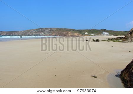 Beach of Baie des Trepasses in Plogoff at law tide