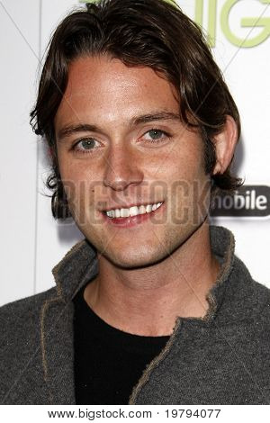LOS ANGELES - 2 marzo: Chase Ryan Jeffery arriva alla Premiere di 