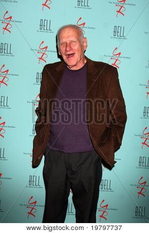 LOS ANGELES - MAR 18: Michael Fairman ankommer til unge & the Restless 38th jubilæumsfest 