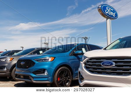 Noblesville - Circa April 2019: Ford Car And Truck Dealership. Ford Sells Products Under The Lincoln