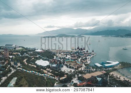 Vinpearl Resort, Nha Trang, Vietnam - 05.01.2019: Vinpearl Land Lying On The H N Tre Island, Is A Re