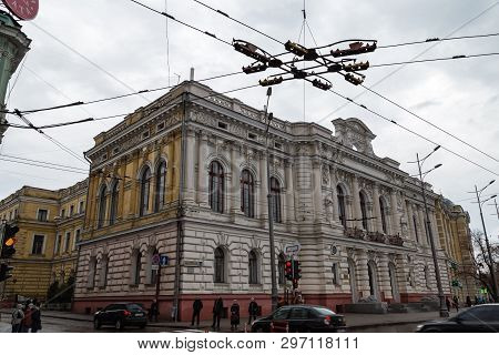 Dec 2017, Kharkiv, Ukraine: The Historical Center Of Kharkiv Is Full Of Old Buildings, Especially In