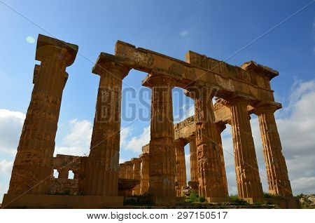 Selinunte, Sicily. Temple Of Hera, Ancient Greek Ruins In Italy, Doric Architecture.