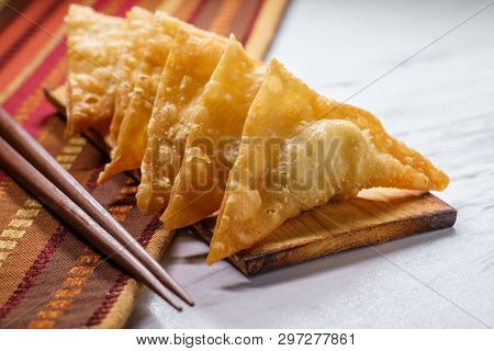 Korean Fried Mandu Dumplings