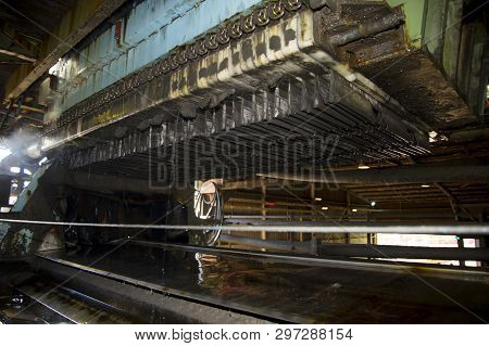 Electrolysis Cells In Mineral Processing For The Mining Industry