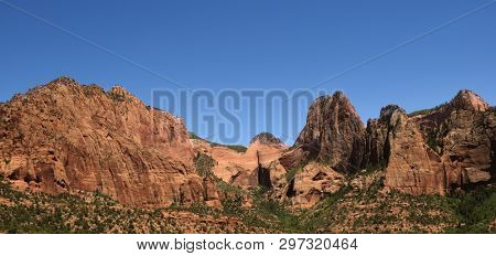 Geologic features of the Kolob Canyons area of Zion National Park, Utah.