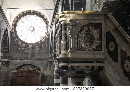 Church Of St Andrew ( Chiesa Di Sant Andrea ) - Levanto, La Spezia, Italy - 17th May 2016