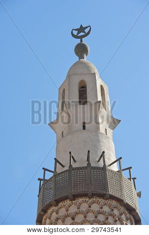 Minaret staré mešitě