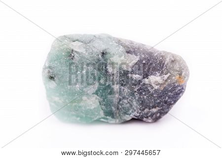 Emerald Macro Nestled In Bedrock Colde Up