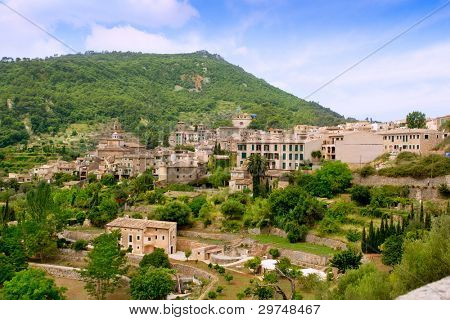 Деревня Майорки Valldemossa в горы Трамонтана Балеарские острова