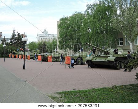 Penza, Russia - May 08, 2017: Tanks Near The Military Enlistment Office, Penza. On The Plate Is Writ