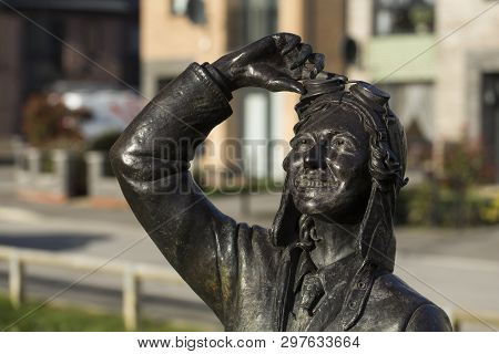 A View Of The Amy Johnson Statue On Hawthorne Avenue Housing Estate, Hull, East Yorkshire - 24th Mar