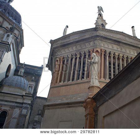 Baptistry, Bergamo Alta