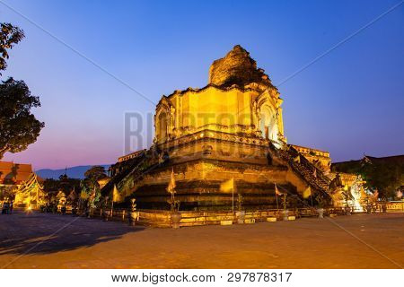 wat Chedi Luang Varavihara, Chiang Mai, Thailand