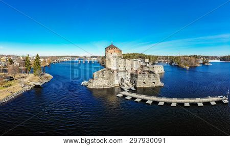 Beautiful Aerial View Of Olavinlinna, Olofsborg Ancient Fortress, The 15th-century Medieval Three - 
