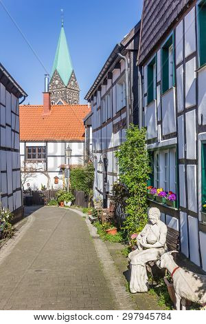 Herten-westerholt, Germany - April 01, 2019: Statue Of A Mother And Child In The Old Village Of West