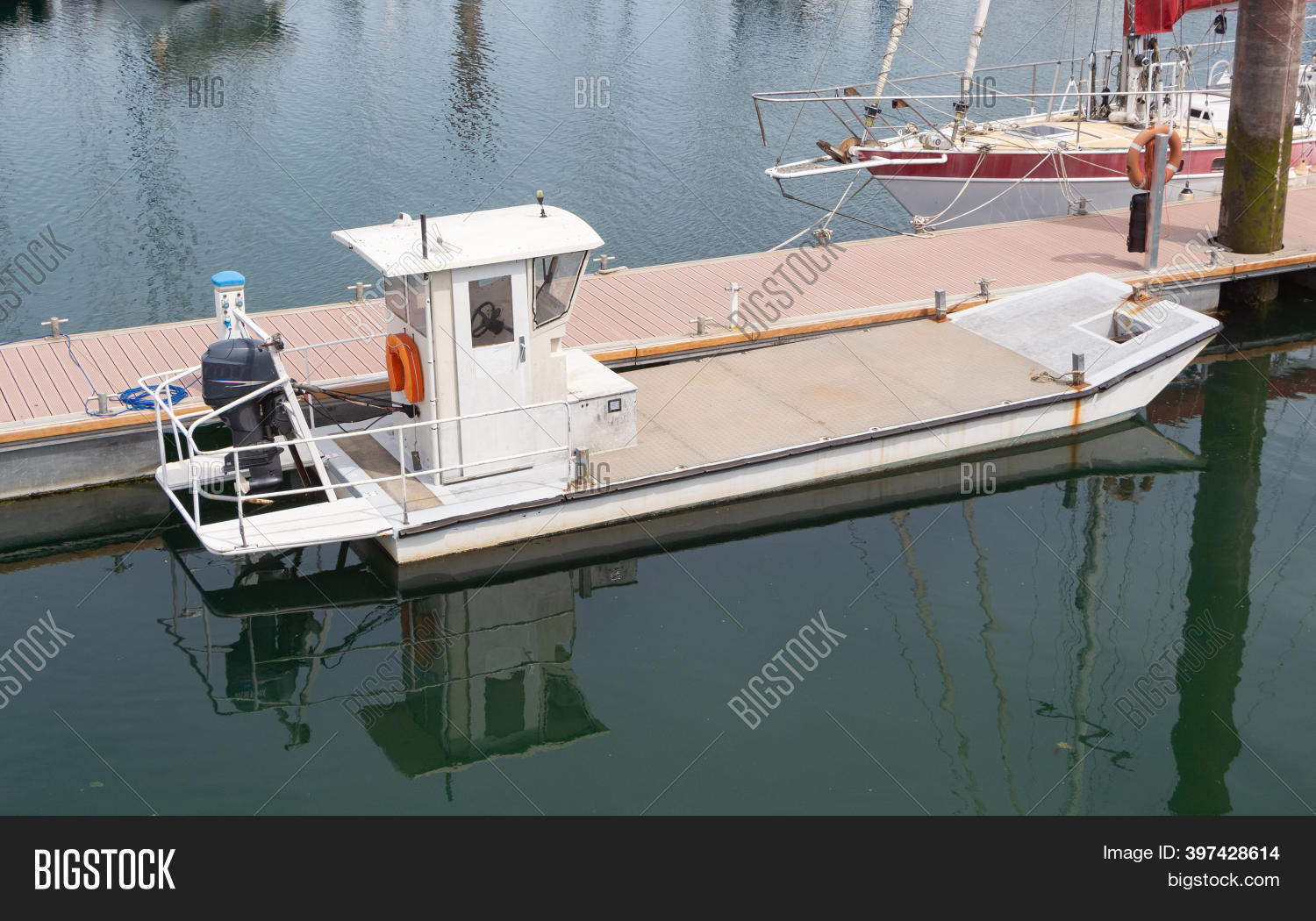 Boat Oyster Harvesting Image & Photo (Free Trial) Bigstock