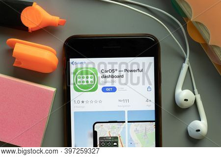 New York, Usa - 1 December 2020: Caros Mobile App Icon On Phone Screen Top View, Illustrative Editor