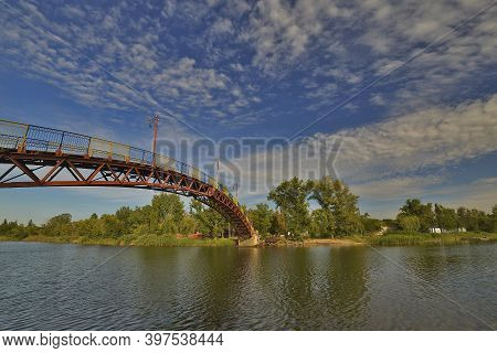Novomoskovsk Is A City In The Dnepropetrovsk Region Of Ukraine, The Center Of The Novomoskovsk Regio