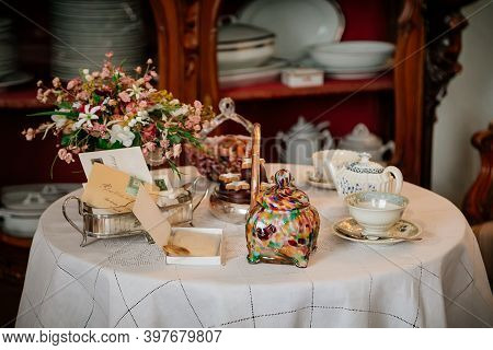 Radun Castle Interior, Neo-classical Chateau, Lady's Salon, Baroque Carved Furniture, Tearoom, Table