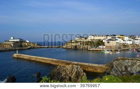Port morski Tapia, Asturias, Hiszpania