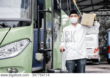 Male Muslim Travel By Bus During Pandemic