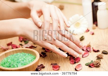 Spa mani