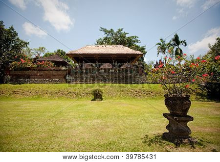 วัดทามานเอยุน (Mengwi)