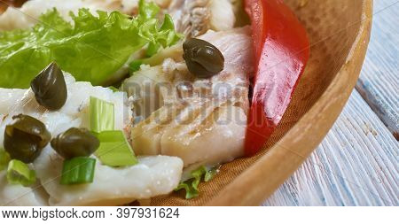 Carpaccio Di Sarago Al Pepe Rosa