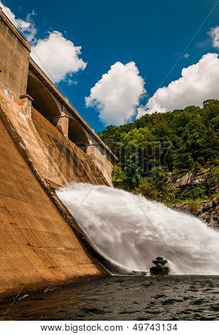 Prettyboy Dam, Along  Gunpowder Falls In Baltimore County, Maryland.