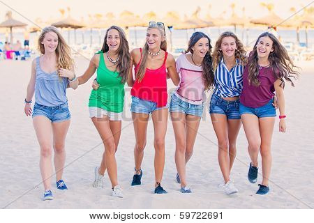 group of teens in spring break vacation