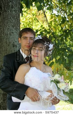 แต่งงานสดใส ความรัก Newlywedses ความอาย