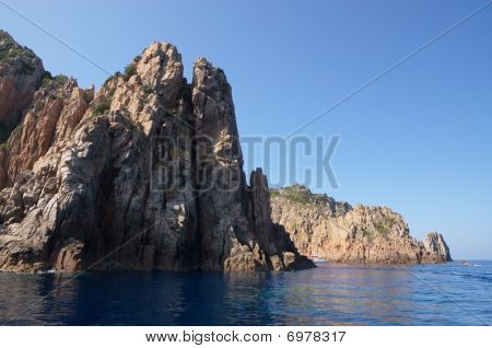 Морской берег породы Scasndola