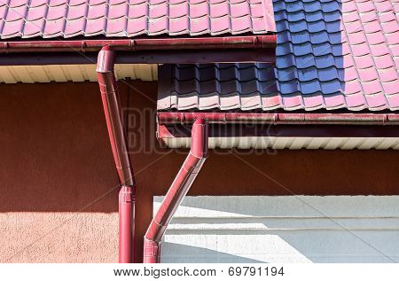 Modern Rain Gutter System