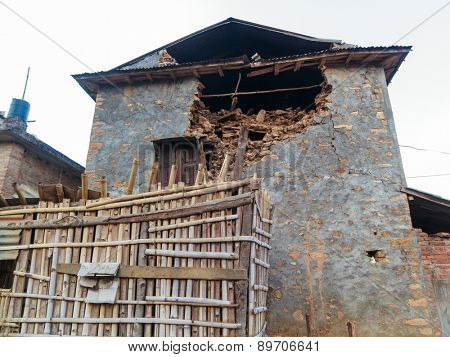 KOT DANDA, LALITPUR, NEPAL - MAY 2, 2015: Damaged house after the 7.8 earthquake that hit Nepal on April 25, 2015.