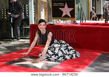 LOS ANGELES - MAY 1:  Julianna Margulies at the Julianna Margulies Hollywood Walk of Fame Star Ceremony at the Hollywood Boulevard on May 1, 2015 in Los Angeles, CA