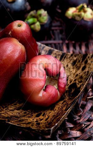 Rose thai apple
