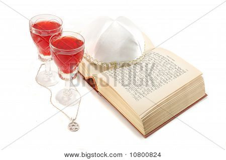 Judeu david Still Life de férias com Tora, copos de vinho, estrelas e Kippah