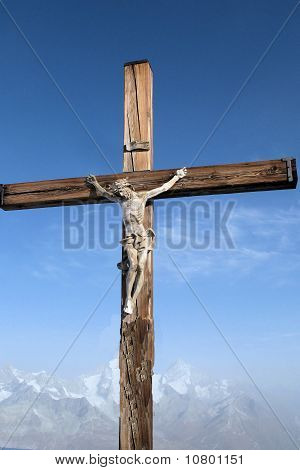 Kreuz mit Blick auf das Matterhorn