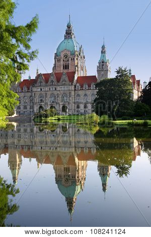 New Town Hall Building (rathaus) In Hannover Germany