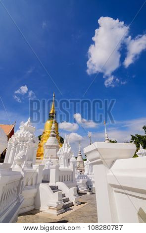 Wat Suan Dok (monastery) in Chiang Mai Thailand