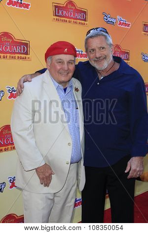 LOS ANGELES - NOV 14:  Ernie Sabella, Kevin Schon at the 
