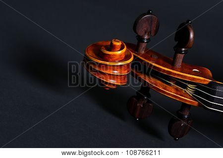 wooden violin head