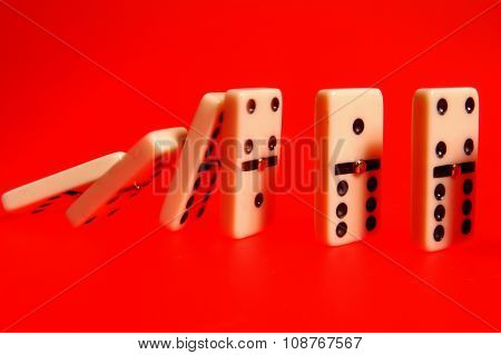 Dominoes