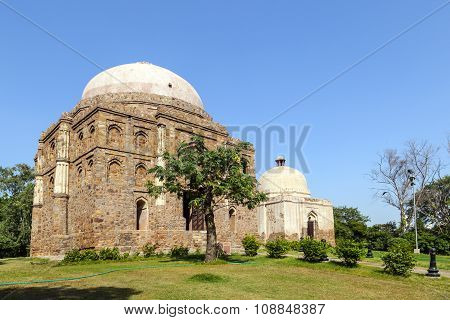 Dadi Potis Tomb In Lodi Garden In Delhi
